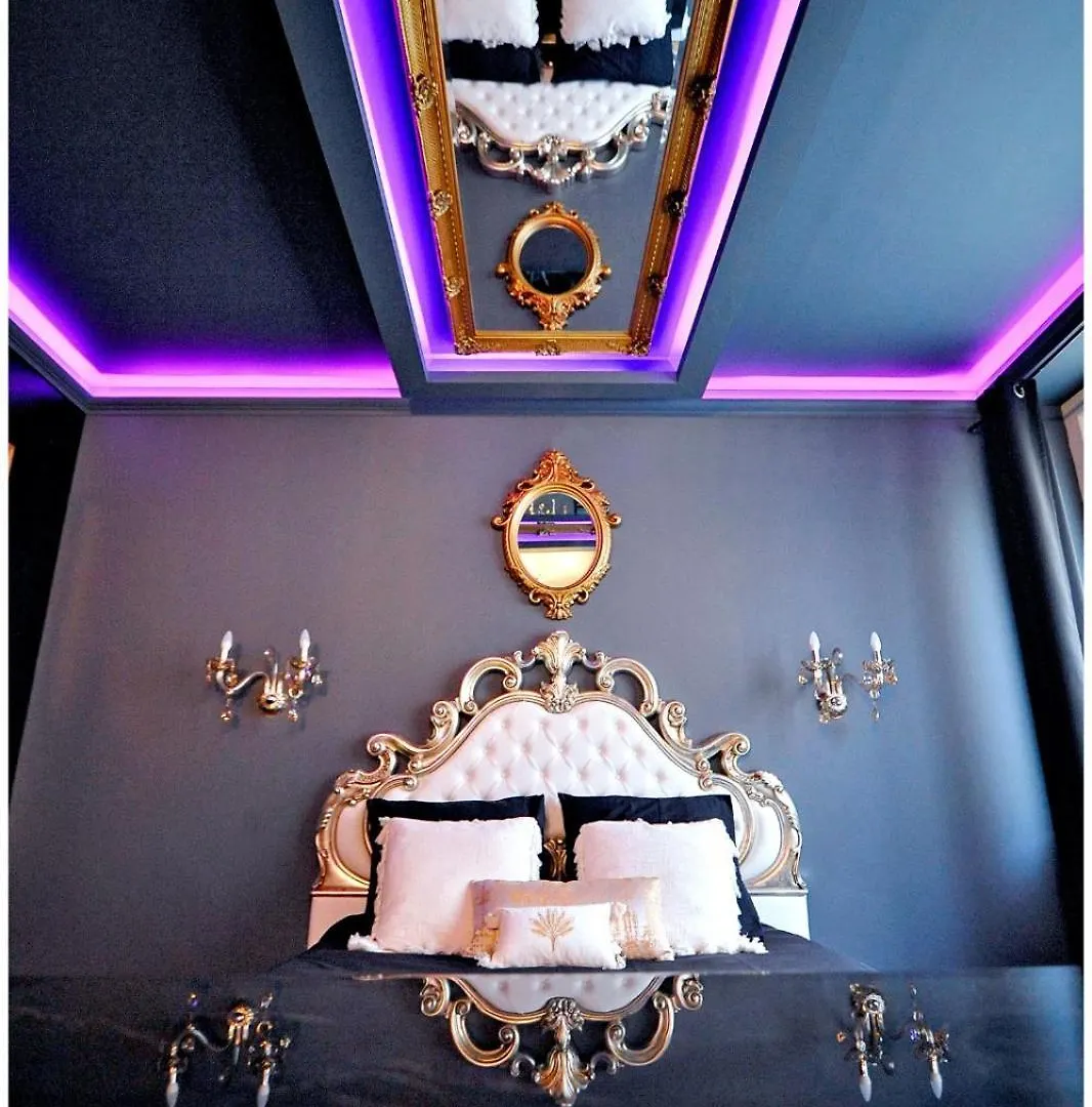La Majestueuse, Spa Xxl, Day Use, Suite De Luxe, 5 Min Centre Bourgoin-Jallieu 0*,  France